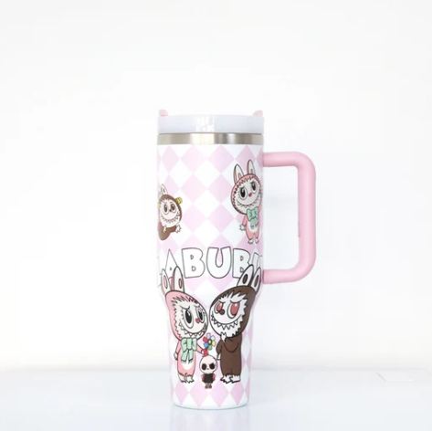 Labubu-stijl glitterbeker – kleurrijke drinkbeker met glitters en schattige Labubu-illustratie, ideaal voor koude dranken en een speelse uitstraling.