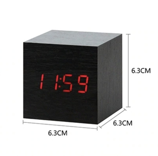 CubeClock vierkante LED wekker – slimme functies, modern design en helder display voor eenvoudig gebruik en tijdbeheer.