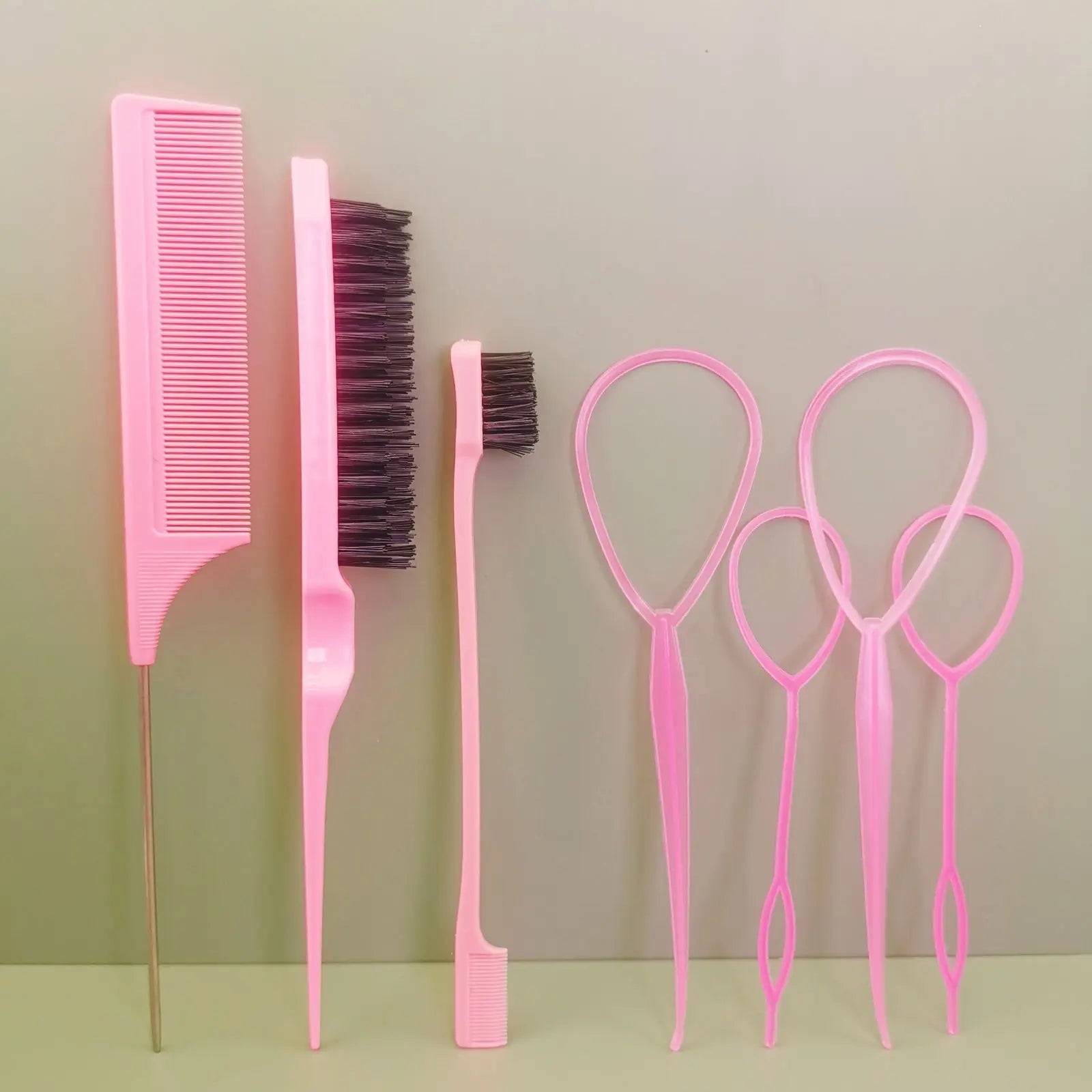 Haarstyling peuter set – kam en spuitfles voor het gemakkelijk stylen van kinderhaartjes. Perfect voor een mooie en verzorgde look voor je kleintje.