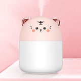 KnuffelBear baby luchtbevochtiger in schattige beervorm – stille en veilige humidifier die zorgen voor een gezonde luchtvochtigheid in de babykamer.