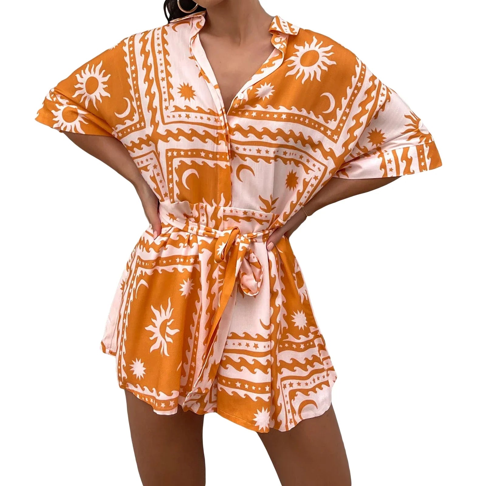 Korte mouw geborduurde blouse set met ceintuur van lichte, ademende stof met elegante pasvorm en verfijnde details.