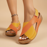 Dames Sandalen met Kruisbanden en Sleehak