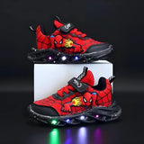 SpiderHero LED sneakers voor kinderen – kleurrijk design, lichtgevende zolen en comfortabele pasvorm voor speels en veilig dagelijks gebruik.