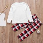 XmasCozy matching kerstpyjama set voor het gezin – zachte, comfortabele en feestelijke pyjama’s voor een gezellige en harmonieuze kerstsfeer thuis.