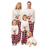 XmasCozy matching kerstpyjama set voor het gezin – zachte, comfortabele en feestelijke pyjama’s voor een gezellige en harmonieuze kerstsfeer thuis.