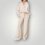 Vivienne stijlvolle tweedelige lounge set voor dames – zachte en comfortabele set van top en broek, perfect voor casual, thuis of lounge-looks.