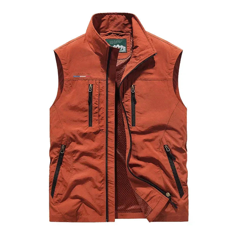 Heren bodywarmer – waterdicht en lichtgewicht, klassieke pasvorm met praktische zakken voor een stijlvolle en functionele look.