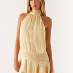 Noor chiffon jurk voor dames – luchtige, transparante stof met vloeiende pasvorm en elegante uitstraling, ideaal voor feestelijke en zomerse gelegenheden.