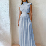 Elegante Maxi Jurk met Hoge Hals en Taille Detail