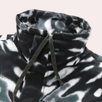 ZORA elegante windjack voor heren – lichtgewicht jas met moderne pasvorm en winddichte stof, perfect voor frisse lentedagen of herfstavonden.