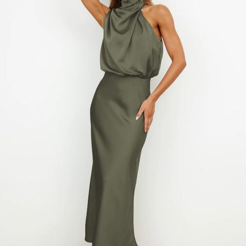 Elegante Halter Maxi Jurk met Hoge Hals en Soepele Pasvorm