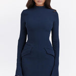 Amara elegante avondjurk voor dames – vloeiende, luxe stof met flatterend silhouet, perfect voor feesten, bruiloften en speciale gelegenheden.