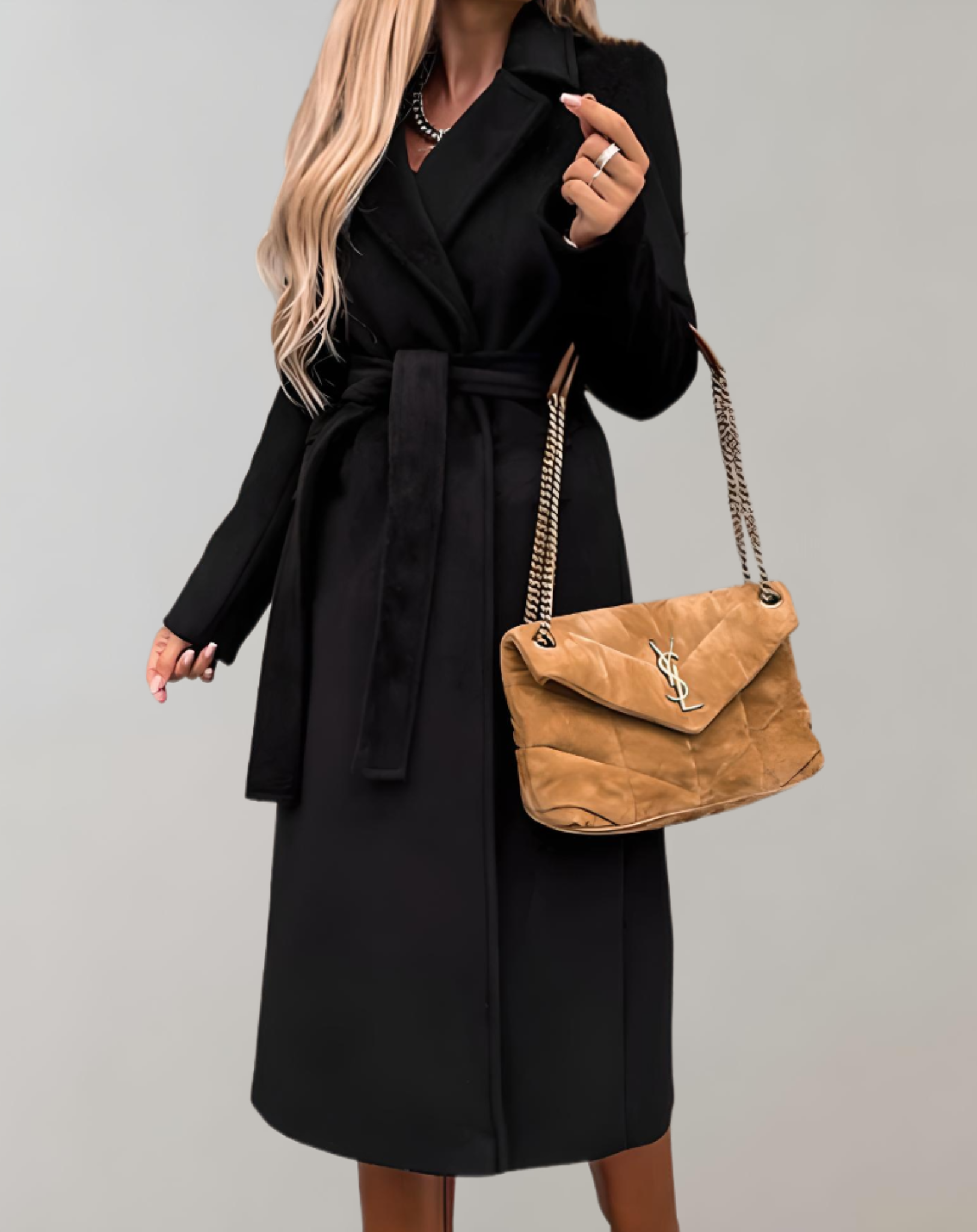 Elegante dames manteljas in diverse kleuren – hoogwaardige stof, getailleerde pasvorm en tijdloze stijlvolle uitstraling.