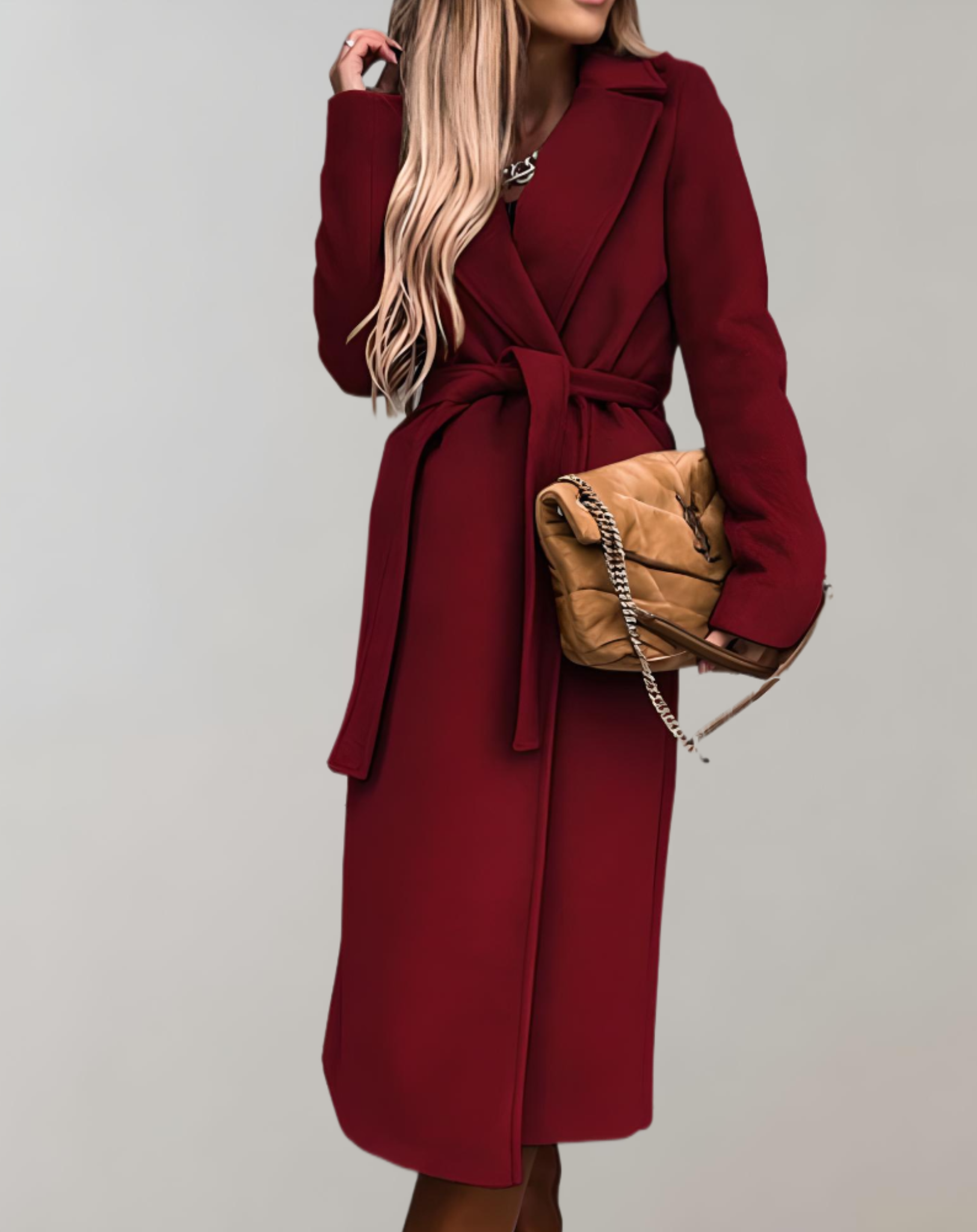 Elegante dames manteljas in diverse kleuren – hoogwaardige stof, getailleerde pasvorm en tijdloze stijlvolle uitstraling.