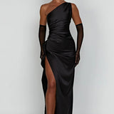 Elegante One Shoulder Maxi Jurk met Split en Gedrapeerd Design