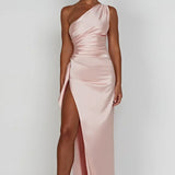 Elegante One Shoulder Maxi Jurk met Split en Gedrapeerd Design