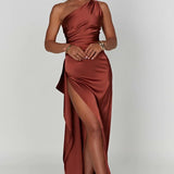Elegante One Shoulder Maxi Jurk met Split en Gedrapeerd Design