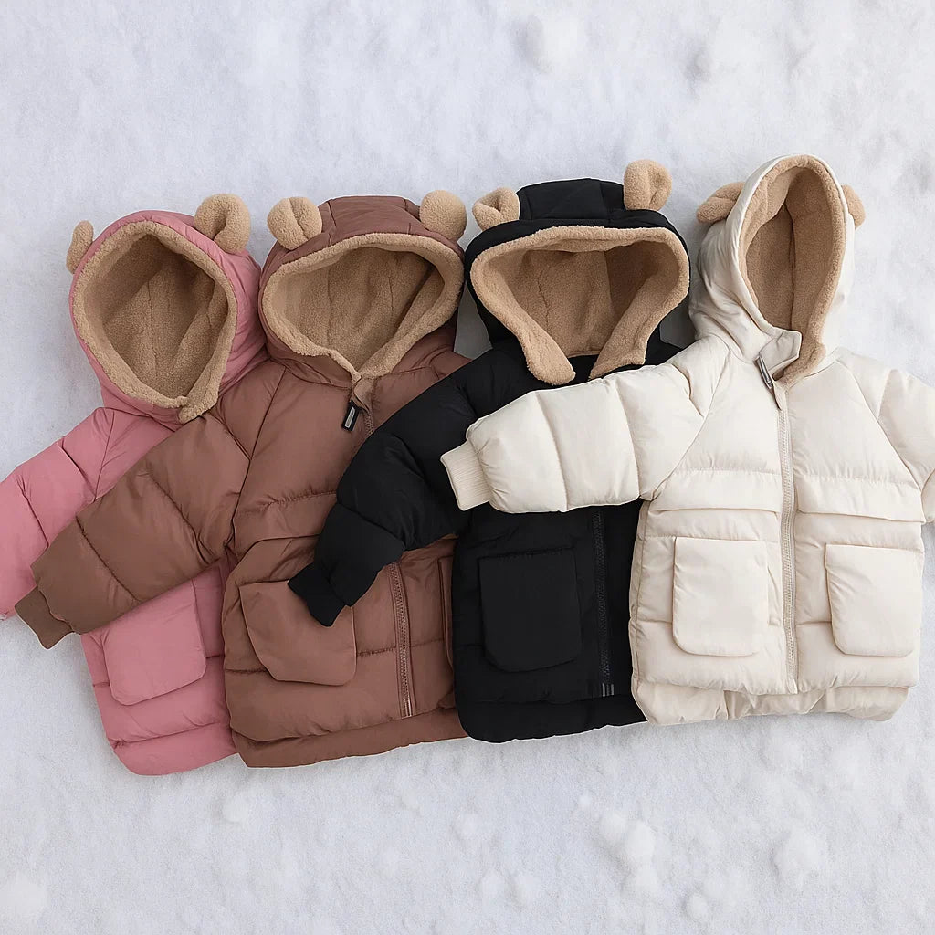 CozyHug winterjas met zachte teddyvoering, warm en trendy – comfortabele pasvorm voor koude dagen en stijlvolle uitstraling.