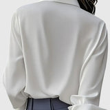 Dames blouse met gedrapeerde hals en lange mouwen