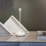 LumiDesk – Draadloze LED Tafellamp