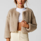 Zachte Cropped Teddy Jas met Lange Mouwen en Open Design