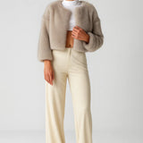 Zachte Cropped Teddy Jas met Lange Mouwen en Open Design