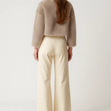 Zachte Cropped Teddy Jas met Lange Mouwen en Open Design