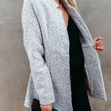 Roswina damesjas – stijlvolle en warme jas voor elegante winterlooks, zachte stof en comfortabele pasvorm, perfect voor dagelijks gebruik en speciale gelegenheden.