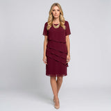 Elegante Midi Jurk met Gelaagde Details