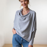 Elegante off-shoulder damestrui in een zachte stof, met lange mouwen en een flatterende pasvorm – ideaal voor een stijlvolle en vrouwelijke look.