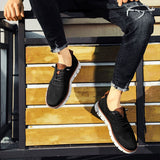 Ademende Sneakers met Flexibele Zool en Veters