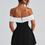 Off-Shoulder Mini Jurk met Strikdetail
