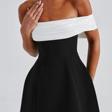Off-Shoulder Mini Jurk met Strikdetail