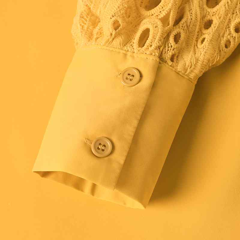 Elegante dames blouse met kanten mouwen – verfijnde en vrouwelijke uitstraling, perfect voor formele gelegenheden, kantooroutfits of stijlvolle avondlooks.