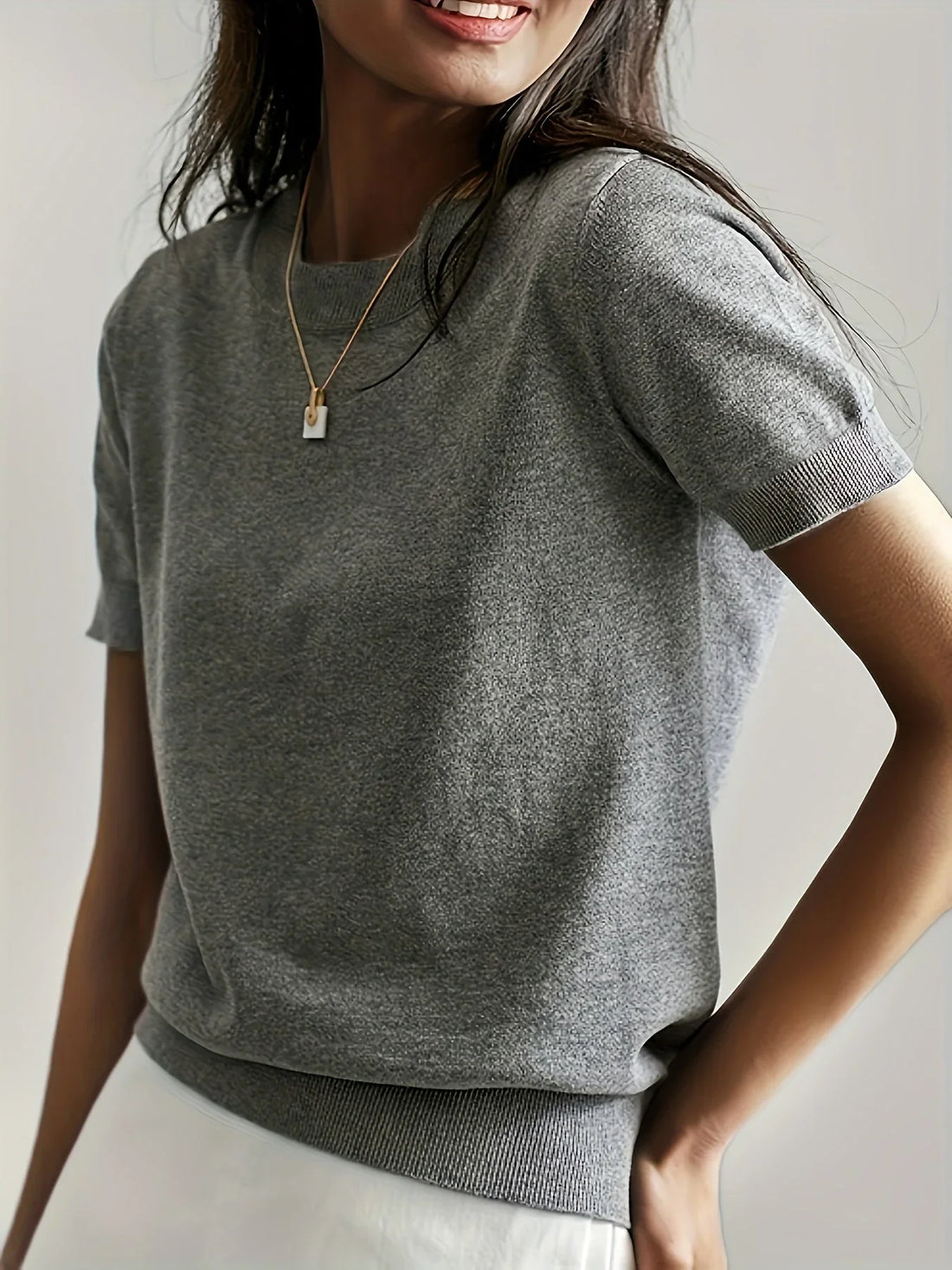 Casual dames T-shirt met korte mouwen, perfect voor de lente en dagelijkse outfits.