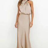 Halter Maxi Jurk met Gedrapeerde Halslijn
