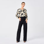 Elegante damesblouse met print, stijlvolle en modieuze top voor dagelijks gebruik of chique gelegenheden, met een verfijnd ontwerp voor een vrouwelijke uitstraling.