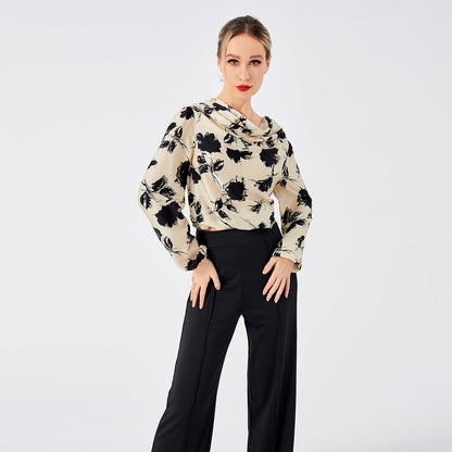 Elegante damesblouse met print, stijlvolle en modieuze top voor dagelijks gebruik of chique gelegenheden, met een verfijnd ontwerp voor een vrouwelijke uitstraling.