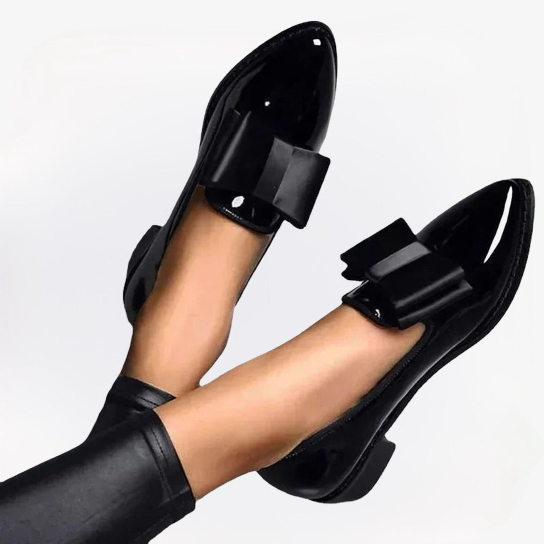 Elvya elegante dames loafers – stijlvolle en comfortabele leren schoenen met verfijnd design, geschikt voor werk, casual en speciale gelegenheden.