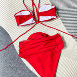 Badpak met Uitsnijdingen en Strikdetails