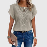 Dames blouse met gehaakt voorpand en korte mouwen