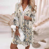Boho Print Jurk met V Hals en Losse Pasvorm