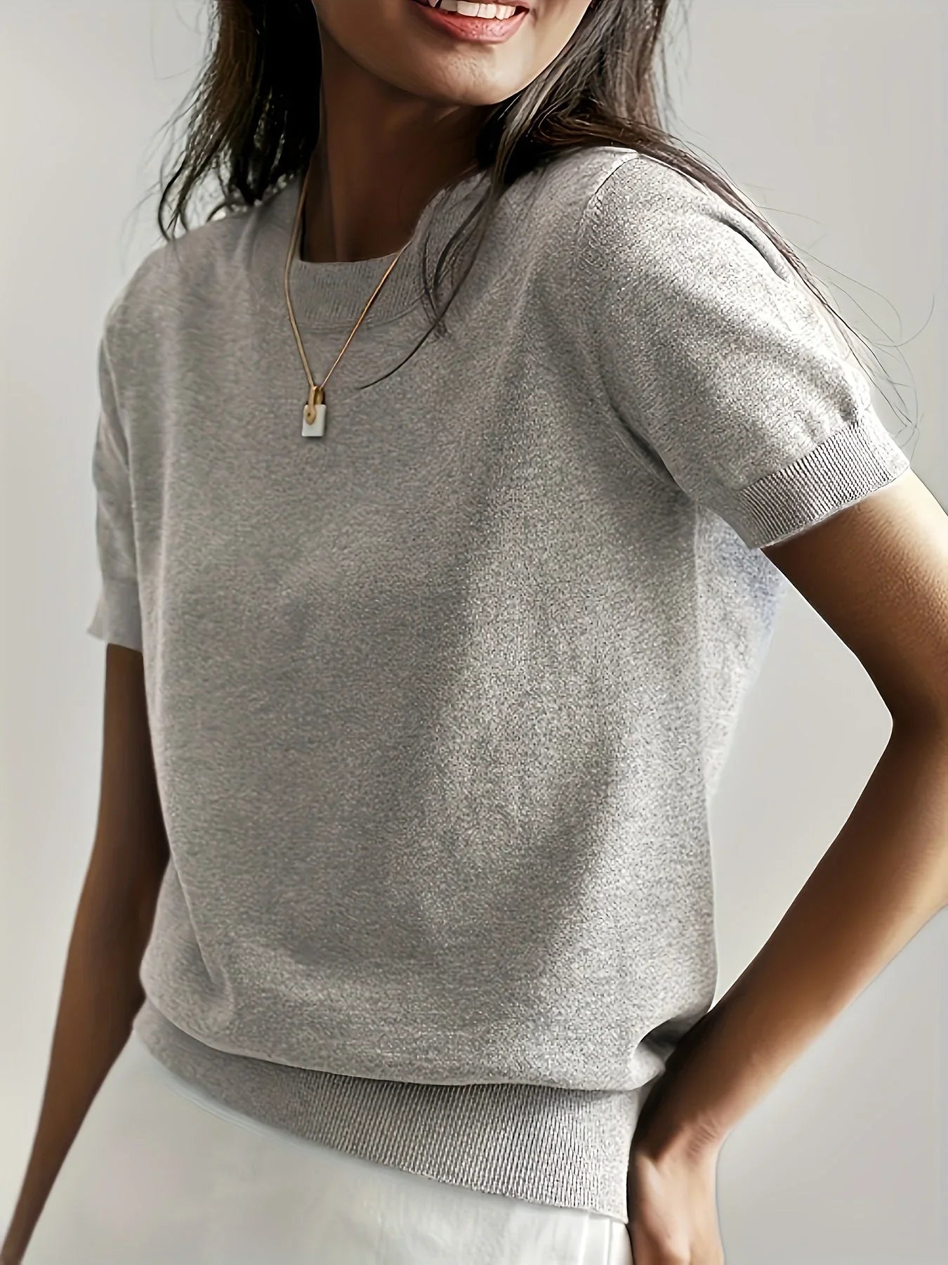 Casual dames T-shirt met korte mouwen, perfect voor de lente en dagelijkse outfits.