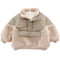 CozyWool fleece jas van zacht lamswol, superwarm en comfortabel – ideale buitenlaag voor koude dagen en dagelijkse avonturen.