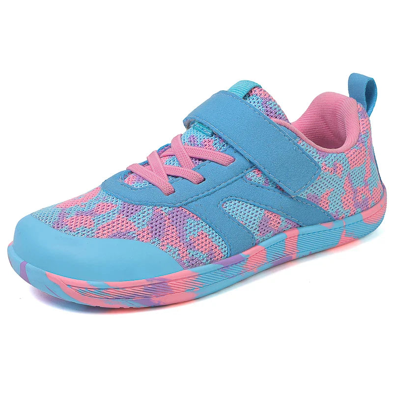 FlexiFeet antislip barefoot kinderschoenen – flexibele, ademende materialen met veilige gripzool voor natuurlijke voetbeweging en comfortabel speelplezier.