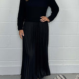 Gebreide Tweedelige Set met Geplooide Midi Rok