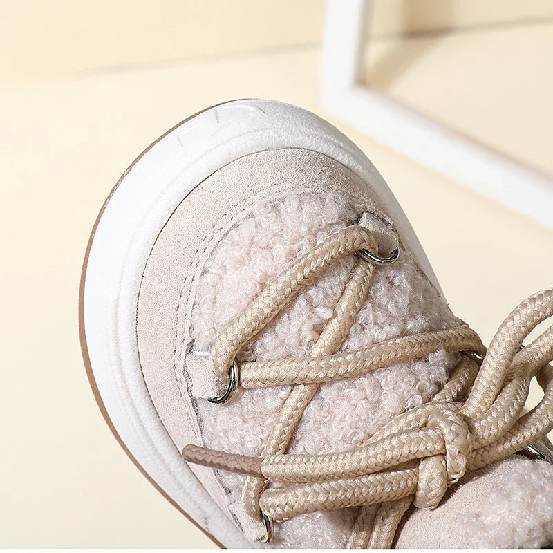 LittleSteps anti-slip winterlaarzen voor kinderen – warme, comfortabele en veilige schoenen voor koude dagen en winterse avonturen.
