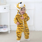 Little Paws baby onesies met schattige dierenthema’s – zachte, comfortabele stof en perfecte pasvorm voor dagelijks gebruik en knuffelmomenten.