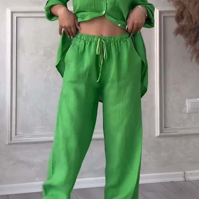 Tweedelige Set met Knoopblouse en Wijde Broek