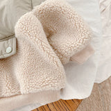 CozyWool fleece jas van zacht lamswol, superwarm en comfortabel – ideale buitenlaag voor koude dagen en dagelijkse avonturen.